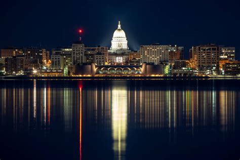 280+ Madison Capitol Skyline Stock Photos, Pictures & Royalty-Free ...