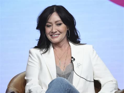 Actress Shannen Doherty says her cancer has spread to her bones, continues to have a positive ...