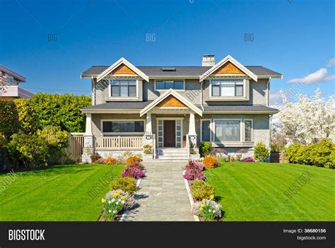 House Sitting: Travel For Free While Caring For Homes