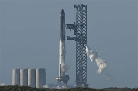 Spacex Onderneemt Donderdag Nieuwe Poging Om Grootste Raket Ooit Te