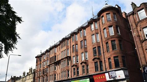 Rooftop Gigs Held To Save Historic Glasgow Tenement Bbc News