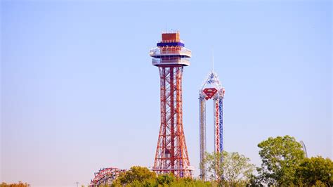 Six Flags Over Texas in Arlington, Texas | Expedia