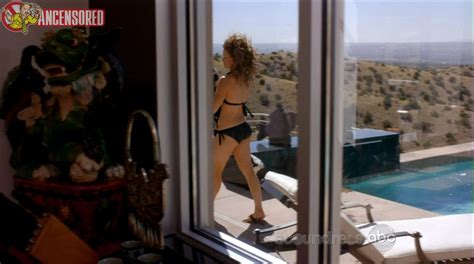 Naked Dina Meyer In Scoundrels