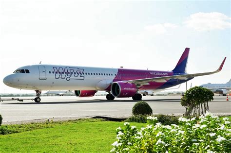 Economica net Wizz Air deschide două noi rute de la Bucureşti spre