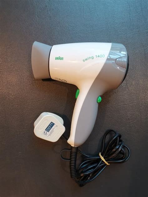 Braun Swing 1400, Beauty & Personal Care, Hair on Carousell