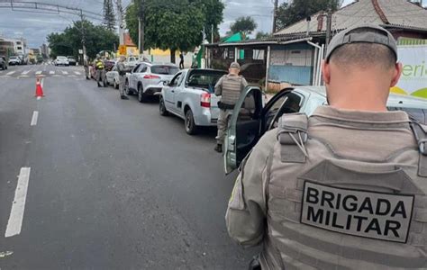 Brigada Militar Aborda Mais De Mil Pessoas E Ve Culos Na Opera O