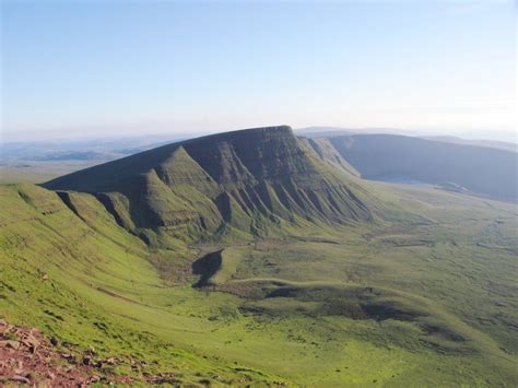 Pin By On Places Hiking Trip Black Mountain Wales Brecon Beacons