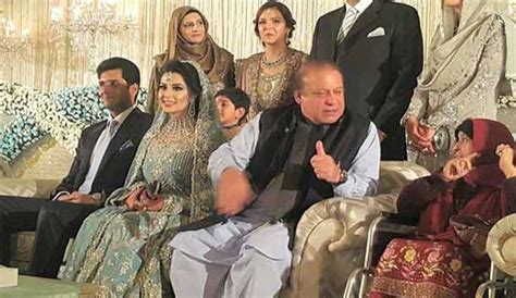 PM Nawaz Sharif's Grand Daughter's Valima Pictures | Reviewit.pk