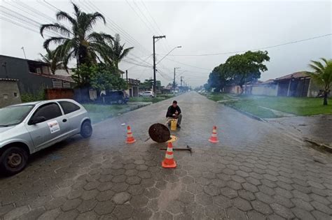 Sabesp realiza teste de fumaça para identificar irregularidades em