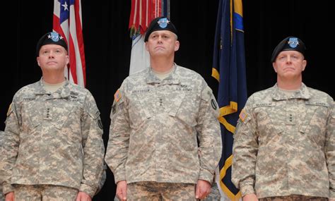 TRADOC welcomes new deputy commanding general | Article | The United ...