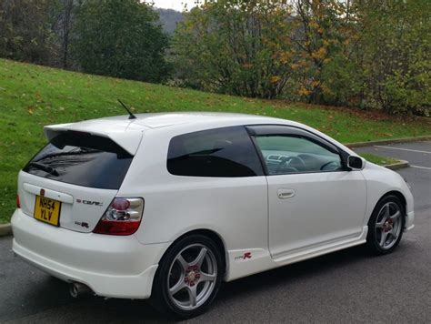 2004 Jdm Honda Civic 2 0 Type R Ep3 220 Bhp Airedale Cars