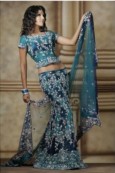 Традиционная одежда Индии | Indian outfits, Asian bridal wear, Indian ...