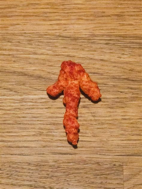 This Hot Cheeto Looks Like An Upvote R Mildlyinteresting