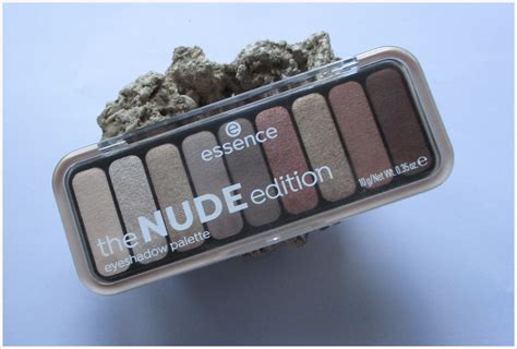 Cantinho Da Sofia Review Paleta De Sombras Neutras The Nude Edition Pretty In Nude