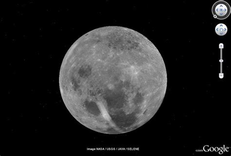 Photos: The Moon lands on Google Earth - CNET