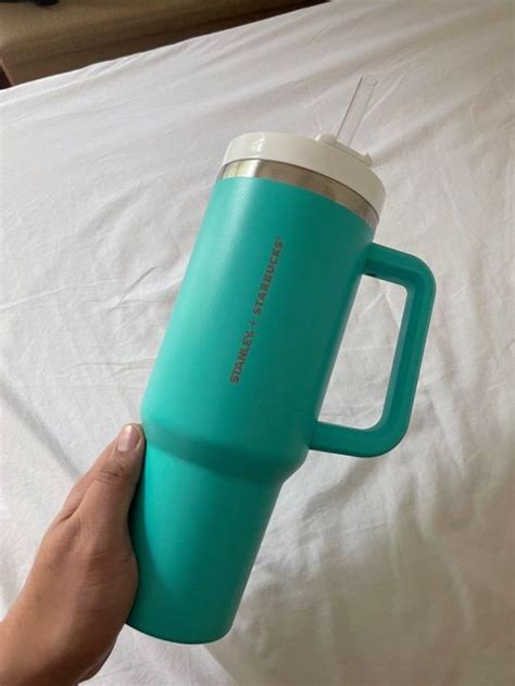 Stanley X Starbucks Oz Tumbler Cup Quencher H Flowstate Hot And
