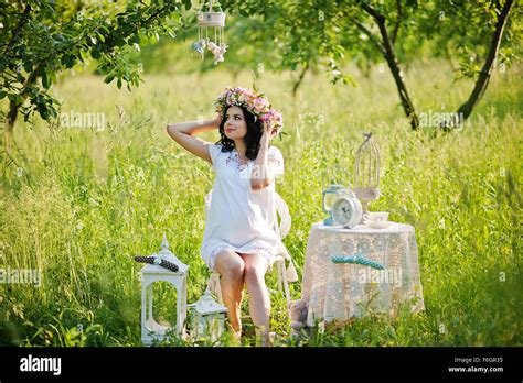 Pregnant Gorgeous Brunette Woman Stock Photo Alamy