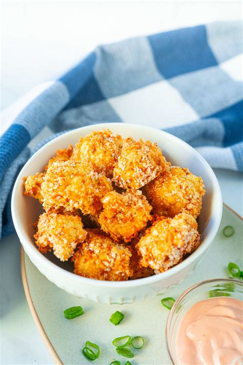 Easy Crispy Baked Cauliflower Vegan Wow Its Veggie Breaded