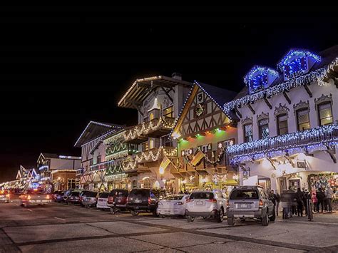 15 Best Christmas Cities In The Usa To Visit For The Holidays