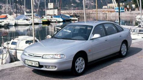 Mazda 626 Hatchback 2.0 Mk IV specs, performance data - FastestLaps.com