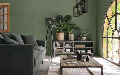 Quelle déco adopter avec un canapé gris anthracite Eminza