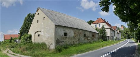 Kluczowa – To tu, to tam