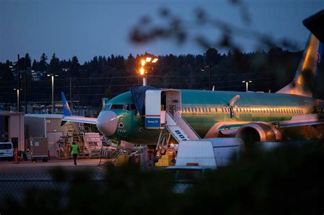 Boeings Crisis Grows Tense Meetings Falling Stock Angry Lawmakers