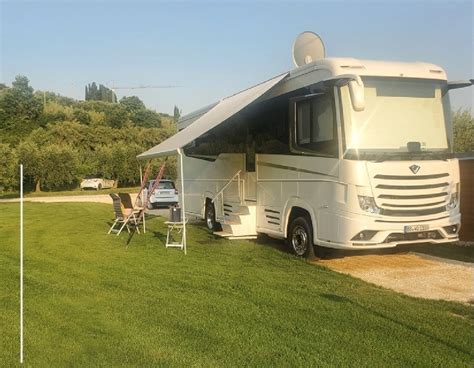 Area Sosta Camper Agricamping Est Garda A Lazise In Via Pastrengo