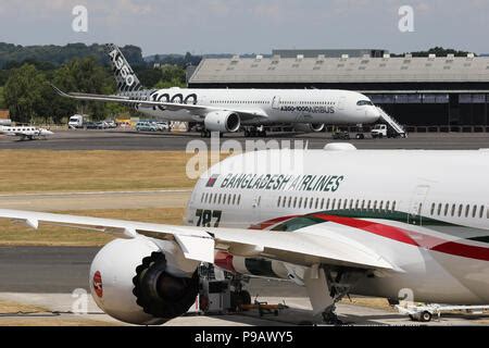 El Airbus A Es Un Avi N De Pruebas De Dos Aviones De Motor Est