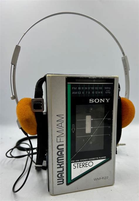 Vintage Walkman Sony WM F22 Funktioniert Kaufen Auf Ricardo