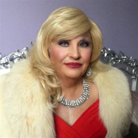 Lady Suzanne In Her Boudoir Gay Pornstar Amateur Porn Feat Suzanne XHamster