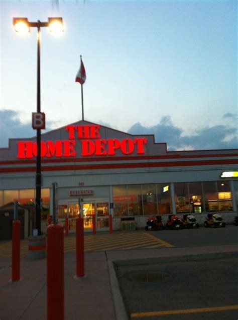 The Home Depot, 99 Cross Ave, Oakville, ON L6J 2W7, CA - MapQuest