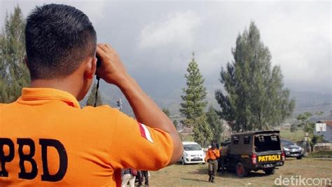 478 Hektare Lahan Di Gunung Sumbing Terbakar Dalam 5 Hari