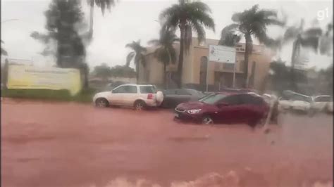 V Deo Chuva Forte Alaga Alguns Pontos Da Asa Norte Em Bras Lia