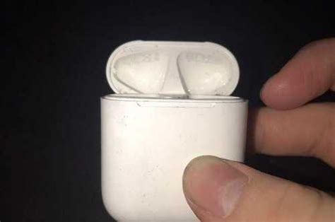 Кейс для airpods 2 оригинал купить | Аудио и видео техника | Festima.Ru ...