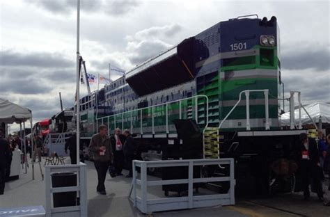 EMD unveils its first Tier 4 locomotive - International Railway Journal