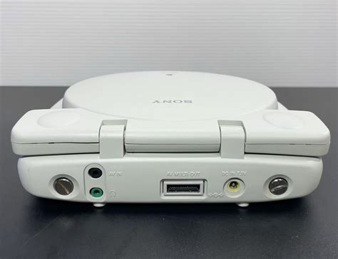 Yahoo オークション 美品 動作品 SONY PSone SCPH 100 SCPH 130 LCD