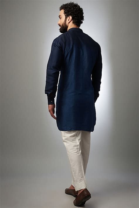 Navy Blue Viscose Cotton Embroidered Kurta Set By Krishna Mehta Men At Pernia S Pop Up Shop 2024