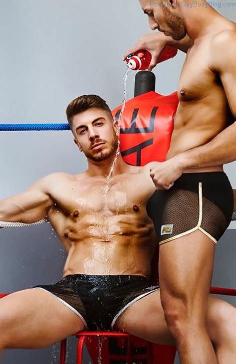 Muscle Hunks Working It Hard At The Gym Nude Men Nude Male Models Gay Selfies Gay Porn