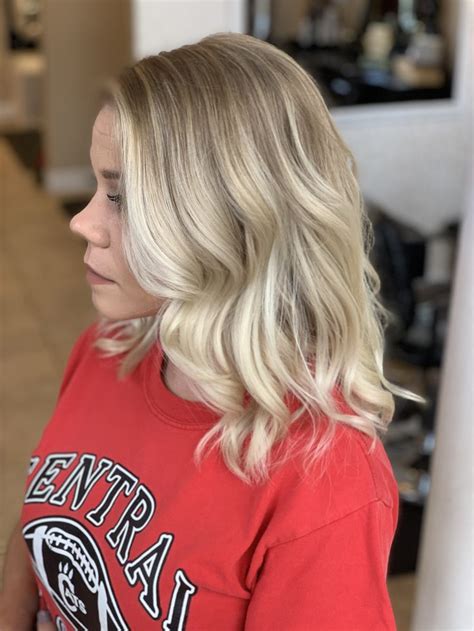 Balayage Highlights By Brittany At Stouts Salon In Knoxville Tennessee Long Hair Styles