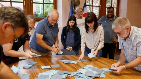 Poznati Preliminarni Rezultati Izbora U Francuskoj Ok Za Makrona