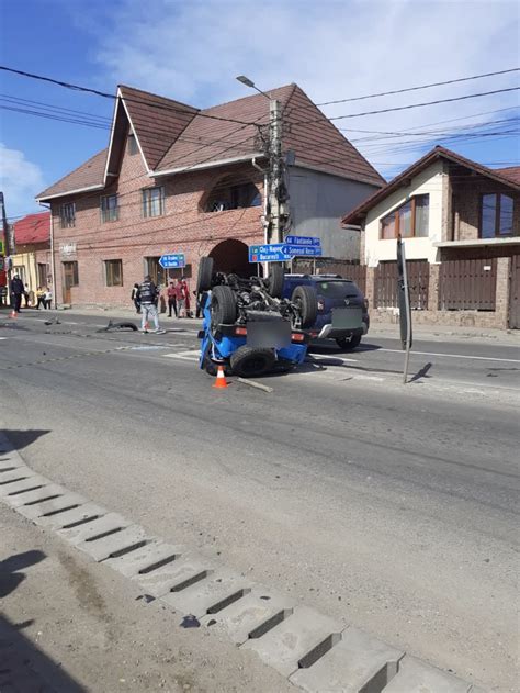 Ziua De Cluj Accident Cu Trei Ma Ini Una R Sturnat N Gil U O