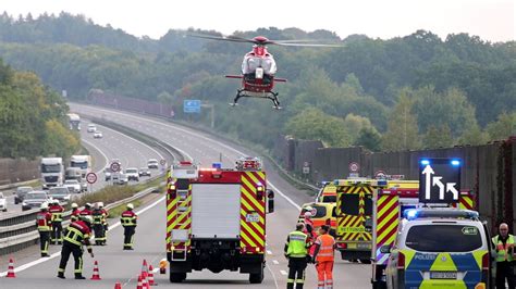 Vollsperrung Nach Unfall Auf Der A Bei Chemnitz Ost Antenne Sachsen