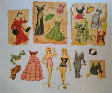 Vintage Marilyn Monroe Paper Dolls Saalfield 1953 Cut Celebrity