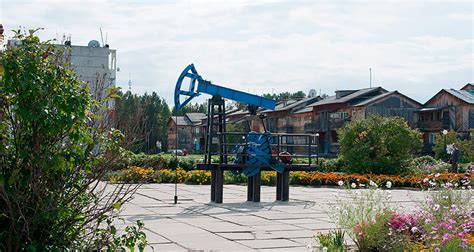 Макет нефтяной качалки | Кедровый | Chemodanus.Ru