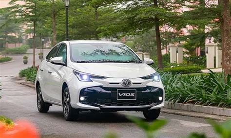 Gi Xe Toyota Vios Ng Y R L I K M Khuy N M I Mazda H T C A