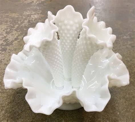 FENTON WHITE MILK GLASS HOBNAIL EPERGNE 3 HORN FLOWER VASE CENTERPIECE