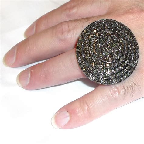 Black Rhinestone Circle Ring – Shop Wildside