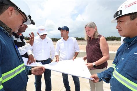 Inician construcción de 2 granjas avícolas de empresa Bachoco en Yucatán