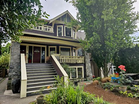 296 West 17th Avenue Apartment In Vancouver RentBoard